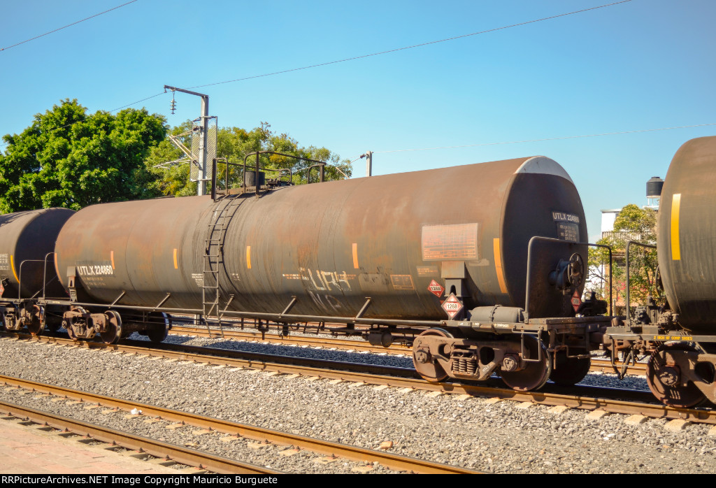 UTLX Tank Car